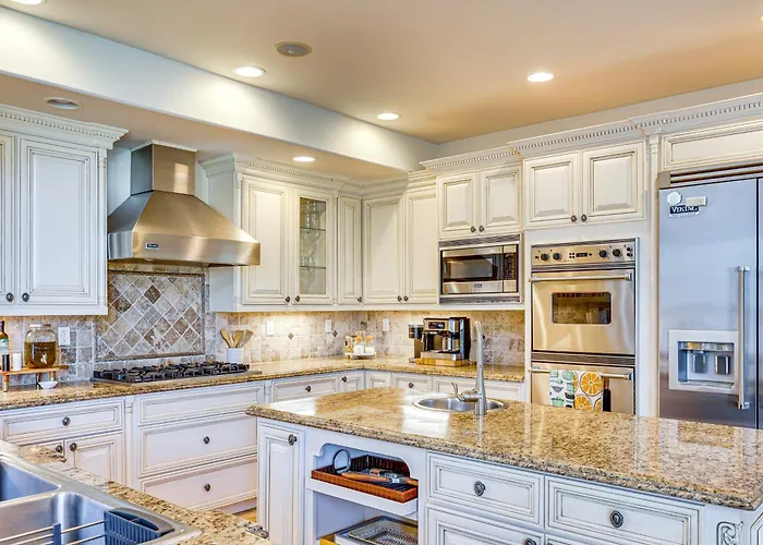 Outdoor Oasis! Luxe Hilltop Home In San Marcos