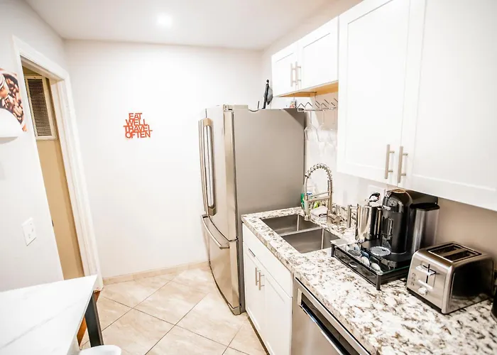 Buena Creek Vista Primary Subdivided Home With Views And Pool